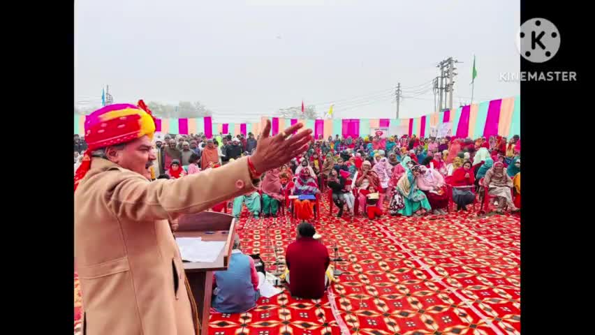 पाल्हावास: जिले में विधायक लक्ष्मण यादव ने ग्रामीणों संग सुना पीएम मोदी का संबोधन