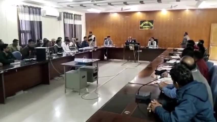 डूंगरपुर: डूंगरपुर के तत्कालीन सभापति और प्रदेश में स्वच्छता के ब्रांड एंबेसडर केके गुप्ता ने शहरवासियों को बधाई दी, #स्वच्छ शहर