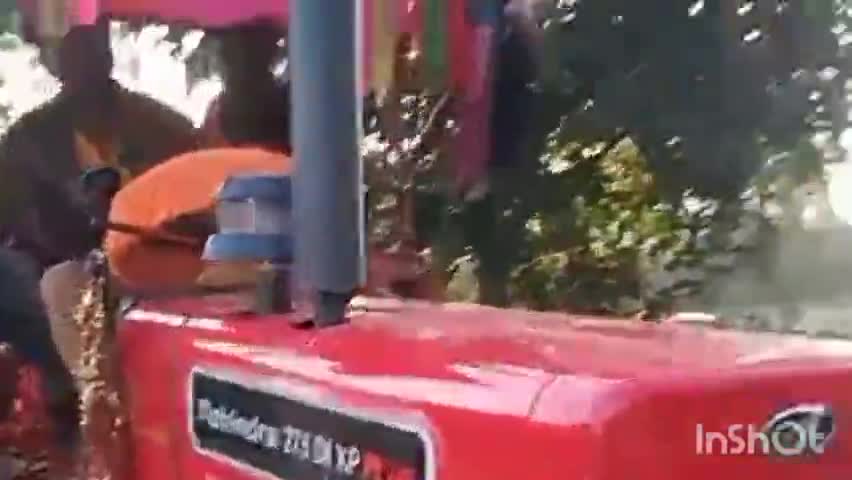 ब्यौहारी: झापर नदी से दिनदहाड़े हो रहा रेत का अवैध उत्खनन, ग्रामीणों ने पुलिस पर कार्रवाई न करने का लगाया आरोप