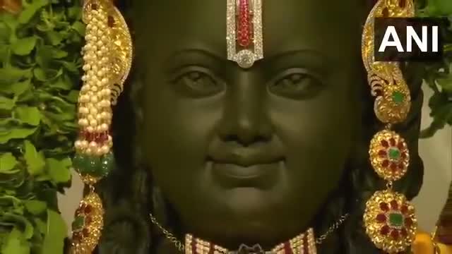 लखन सियावर रामचंद्र की जय 🙏
पवनसुत हनुमान की जय🙏
जगत जननी माता जानकी की जय 🙏
माता कौशल्या की जय 🙏

#रामलला #रामजी #RamTemple #Ram #राम #ramlala