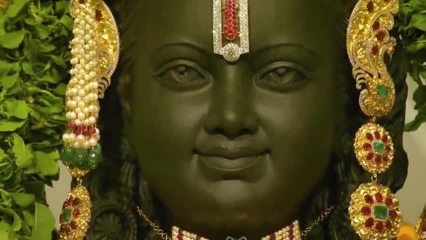 रामभक्त श्री रामलल्लाच्या चरणी नतमस्तक !
#Maharashtra #RamMandirPranPrathistha #अवध_में_राम #सुस्वागतम्_प्रभु_श्री_राम #राम_का_भव्य_धाम #DevendraFadnavis