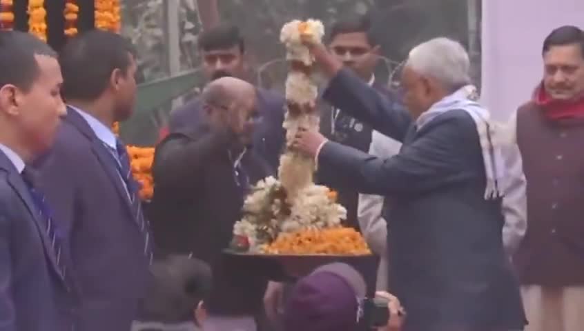 नीतीश कुमार ने नेताजी की जयंती पर किया शोक #bihar #nitishkumar #bjp  #rjd #jdu #biharnews #bihar