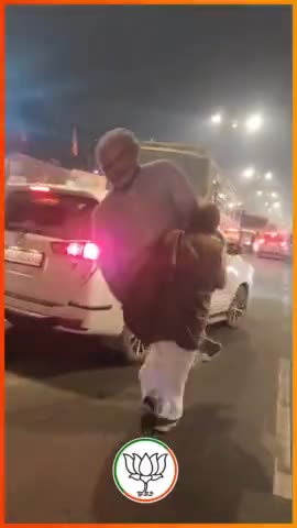 प्रधानमंत्री मोदी जी के प्रति लोगों का ये प्यार है खास...
#modi #india #bjpminoritymorcha #bjp