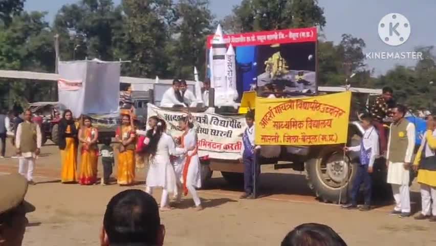 घोड़ाडोंगरी: #सारनी:26 जनवरी सारणी क्षेत्र हुआ गौरवंकित आकर्षण का केंद्र रहे स्कूली बच्चो के नृत्य की प्रस्तुति एवं सारी झकिया@