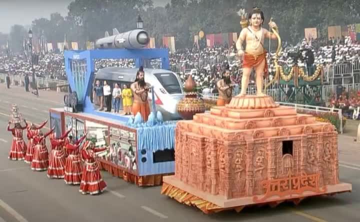 कर्त्तव्य पथ पर 
उत्तर प्रदेश की झांकी...
#गणतंत्र_दिवस2024 #RepublicDay2024 #jaihind
