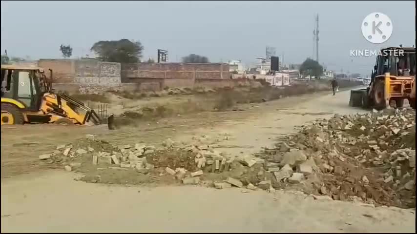 घरौंडा: घरौंडा में दो अवैध कालोनियों पर चला डीटीपी का पीला पंजा, डीटीपी ओमप्रकाश बोले-अवैध कालोनियों में न ले प्लॉट