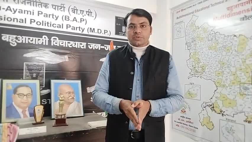 खीरी के #थाना_मितौली मे नही थम रही लूट घासोत मोबाइल चोरी की घटना #CO/SO/SHO जवाब दे ही क्यो नही मेला #कमेटी_से_प्रश्न?