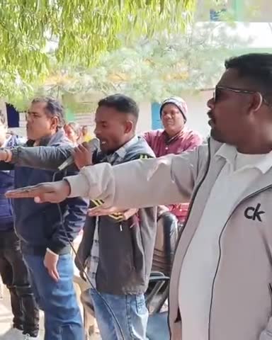भविष्य की चिंता हमें वर्तमान से करना चाहिए।। #पर्यावरण #रक्तदान
#जंगल_बचाओ_अभियान #धनहारा #तिलैया #सांडी #रामगढ़ #झारखंड