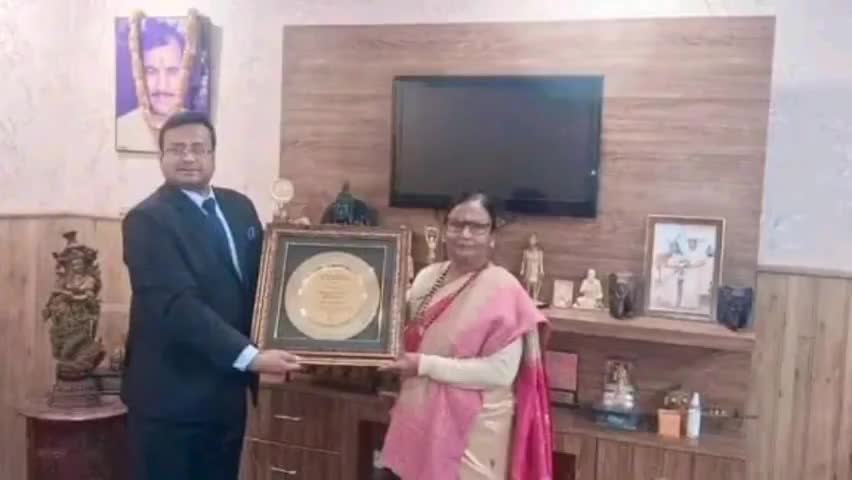 फेनहारा: पार्लियामेंटरियस ग्रुप फॉर चिल्ड्रन अवार्ड से सम्मानित हुई शिवहर की संसद रामादेवी, फेनहारा के सांसद प्रतिनिधि जानकारी