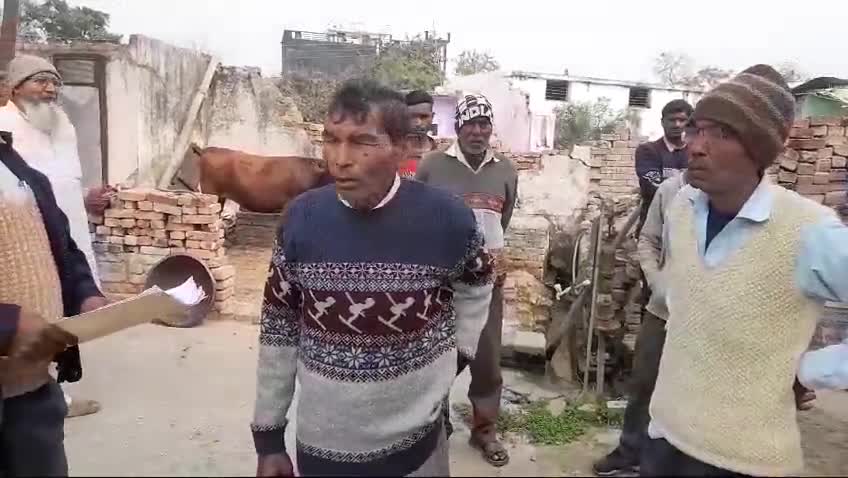 जसपुर: हाईकोर्ट से यथा स्थिति आदेश के बावजूद, तहसीलदार पहुंची मकान तोड़ने, प्रीतम सिंह ने कहा तहसीलदार कर रही उत्पीड़न