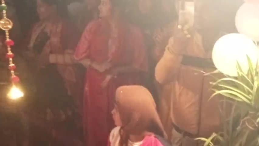 महंत श्री भूपेन्द्र दास जी के सानिध्य में चल रही श्रीमदभागवत कथा में कन्हैया का हुआ जन्म #gondia #bahraich #pryagraj