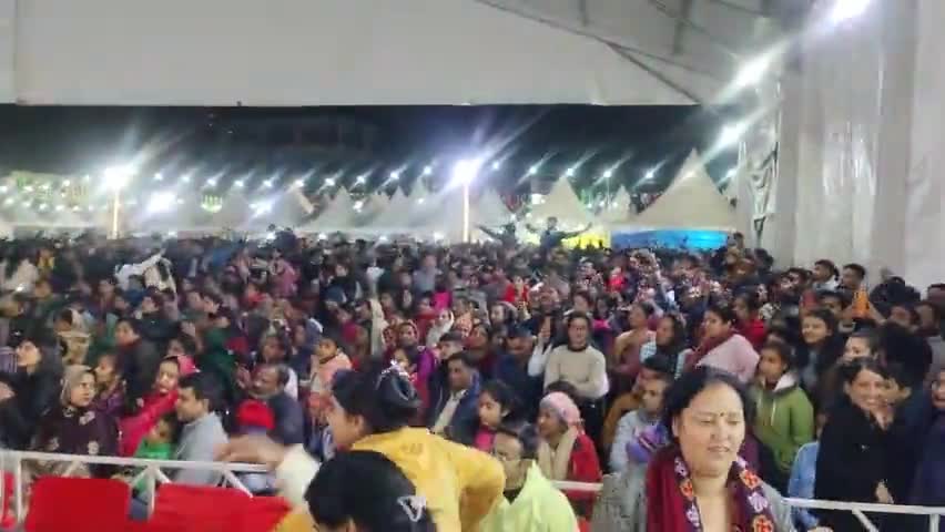 स्प्रिंग कार्निवल धर्मशाला की चौथी सांस्कृतिक संध्या इशांत भारद्वाज के साथ