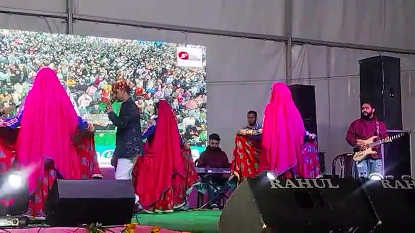 स्प्रिंग कार्निवल धर्मशाला की चौथी सांस्कृतिक संध्या इशांत भारद्वाज के साथ