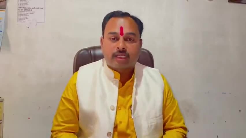 कटिहार वार्ड नंबर 41 में मा० महापौर श्रीमती उषा देवी अग्रवाल जी ने  वार्ड 41 का चौमुखी विकास करते हुए बड़ी एवं छोटी  कुल   #एक_करोड़_56_लाख_53800 की लागत से #आठ बड़ी योजनाओं के साथ कुल 16 कच्ची  सड़कों का निर्माण कार्य की स्वीकृति प्रदान की