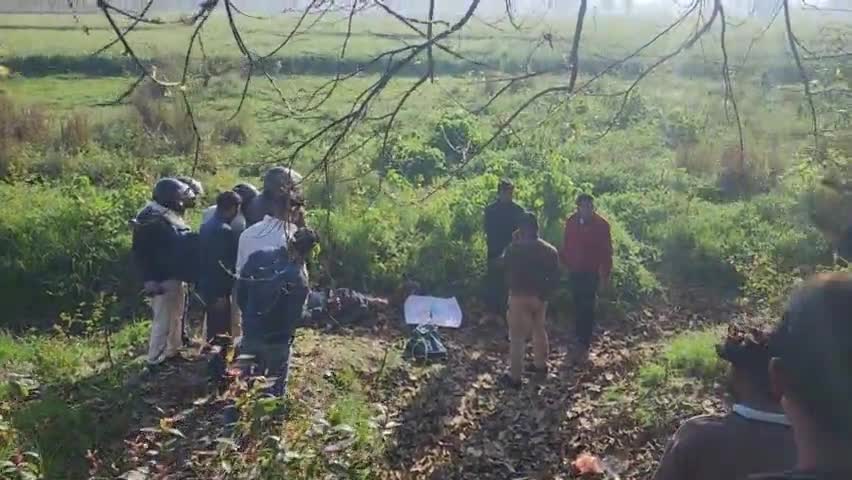 ब्रेकिंग न्यूज़ रामपुर 

 मिलक बिलासपुर मार्ग पर तेज रफ्तार बाइक सवार पेड़ से टकराया मोके पर मौत

रठोंडा की धटना