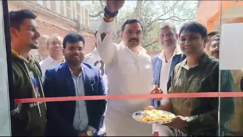 #मोतिहारी# विधायक पवन जायसवाल ने किया सैमसंग सर्विस सेंटर का उद्घाटन