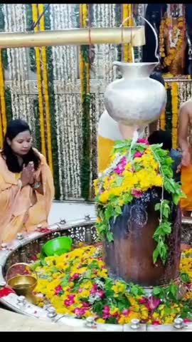 शिवरात्रिव्रतं ह्येतत्‌ करिष्येऽहं महाफलम। 
निर्विघ्नमस्तु से चात्र त्वत्प्रसादाज्जगत्पते।
#महाशिवरात्रि #एकताठाकुर ﻿