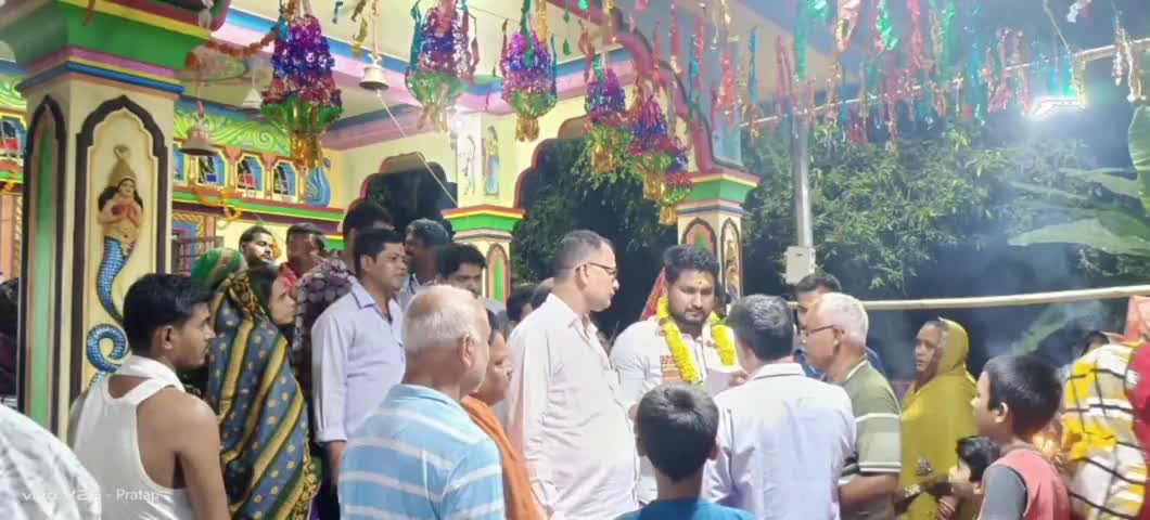 ଧାମନଗର: ଧାମନଗର ଅଂଚଳ ର ବିଭିନ୍ନ ଶୈବପୀଠ ରେ ଜାଗର ଯାତ୍ରା ରେ ବିଧାୟକ ଦର୍ଶନ କଲେ ବିଧାୟକ
