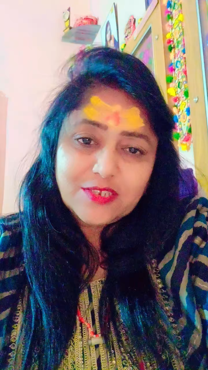 #देवाधिदेव_महादेव की आराधना को समर्पित पावन पर्व #महाशिवरात्रि के पवन अवसर पर आप सभी श्रद्धालुओं को हार्दिक बधाई व शुभकामनाएं!

भगवान #भोलेनाथ और माता #पार्वती की कृपा से सभी के मनोरथ पूर्ण हों, सृष्टि का कल्याण हो।