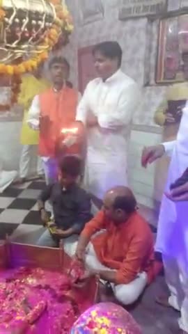 जय बाबा रामेश्वर नाथ की आरती करते हुए शाहाबाद संयोजक राव8 राज #महर्षि विश्वामित्र फाउंडेशन