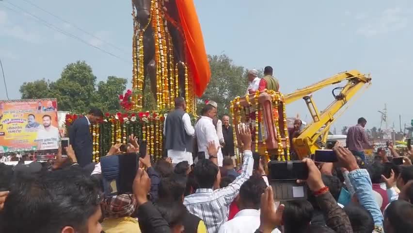 पृथ्वीराज चौहान मूर्ति स्थापना
#बेवर #मैनपुरी #आगरा #दिल्ली #लखनऊ #नोएडा #कानपुर #कन्नौज #एटा #इटावा #फर्रुखाबाद