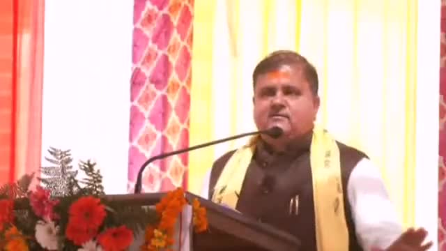 जिलासू: नौली धोती मोटर मार्ग को लेकर  पोखरी विनायक धार में 33वें दिन भी क्रमिक धरना जारी राज्य सभा सांसद की सड़क की घोषणा