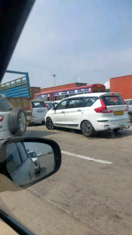 #परेशानी
जनता परेशान टोल कर्मी मस्त