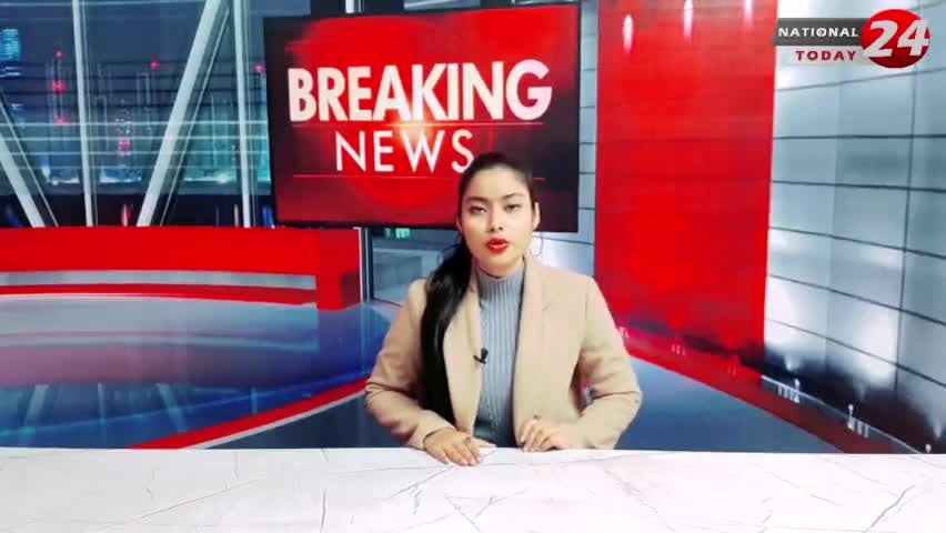 फ़िरोज़ाबाद में कावड़े की दुकान में लगी भीषण आग, आग से हुआ कावड़े की दुकान मालिक का कहना हुआ लाखो का नुकसान।


#nationaltoda