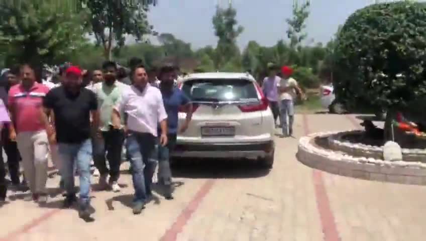 रायपुर रानी: भाजपा युवा मोर्चा रायपुर रानी के संगठन में विस्तार, शुभम शर्मा युवा जिला महामंत्री, तरसेम शर्मा मंडल युवा अध्यक्ष बने