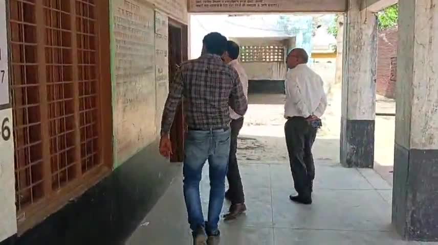 रायपुर रानी: लोकसभा चुनावों को लेकर जिला प्रशासन द्वारा नियुक्त सेक्टर अधिकारियों ने हरयोली, खेड़ी सहित अन्य बूथों का किया निरीक्षण