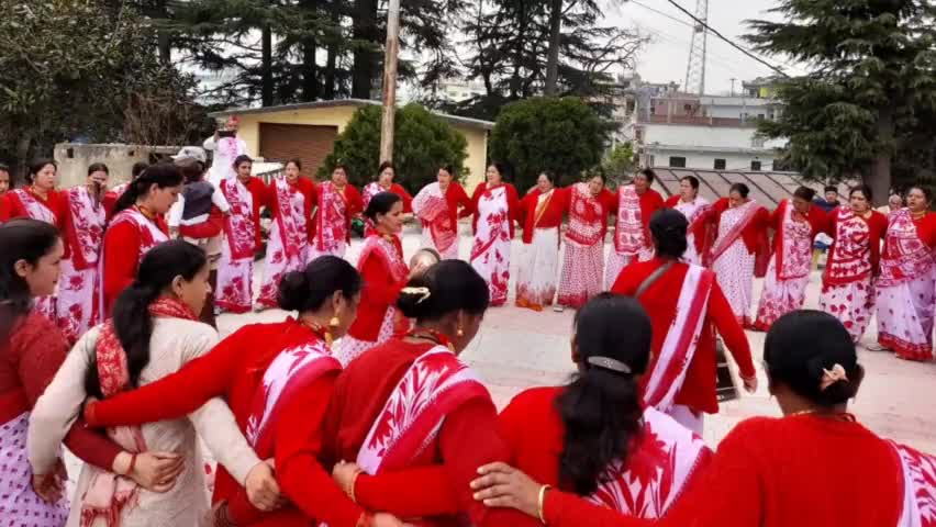 #Champawat होली के रंग में रंगा कुमाऊं
