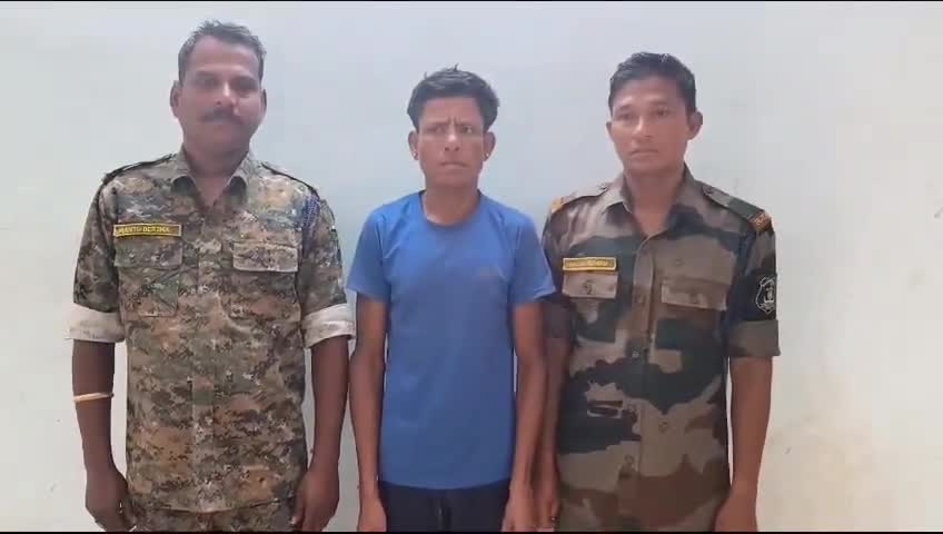 कुआकोण्डा: कटेकल्याण थाना क्षेत्र से एक माओवादी हुआ गिरफ्तार, भेजा गया न्यायिक रिमांड पर