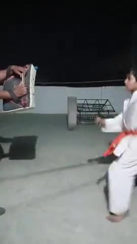 kicking practice 🔥🏆🥋🥊#karatebelttest