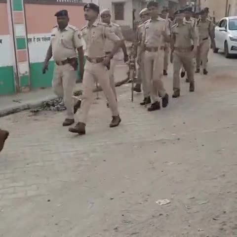 गांव इस्लामपुर में पुलिस द्वारा निकाला गया फ्लैग मार्च #इस्लामपुर # बगड़