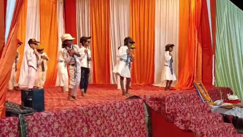 बी.डी.एस इंग्लिश मीडियम पब्लिक स्कूल बंदर देवा में आयोजित वार्षिक उत्सव बड़ी धूमधाम से मनाया गया#सोनभदताजाखबर#समाचार