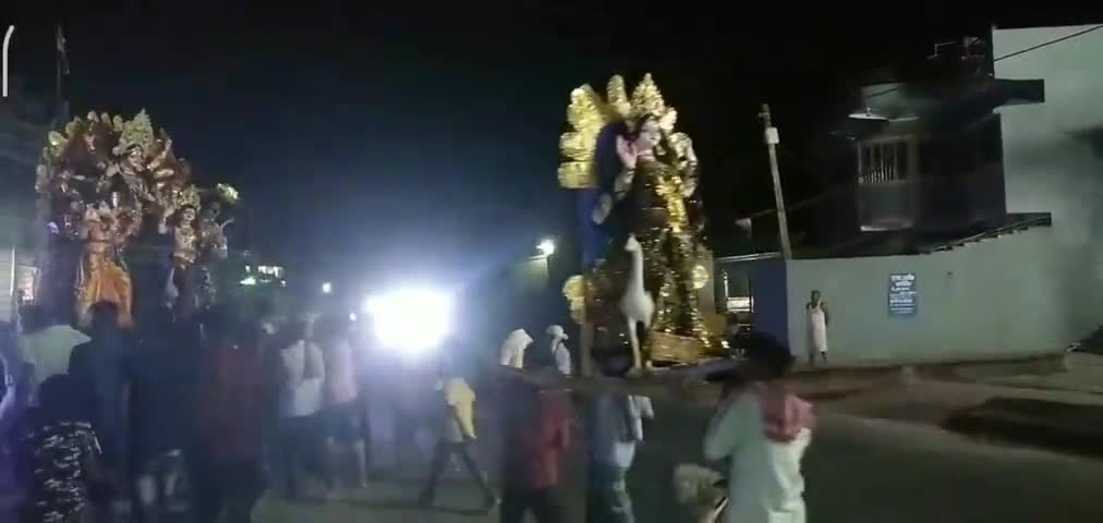 गिद्धौर के रतनपुर गांव में श्रद्धालुओं ने दी मां दुर्गे की विदाई #आस्था