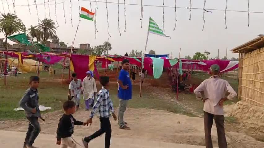 Madhubani jila ke Gangaur gaon mein hone ja raha hai ek ajimus Shan ijlas