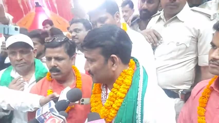 #चम्पारण के लोगों के डिमांड पर मुझे मिला टिकट डॉ राजेश कुशवाहा,, एक मौका मुझे जरूर दें,,