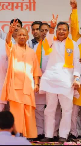 #मैनपुरी_लोकसभा के जसवंत नगर में मा.मुख्यमंत्री पूज्य MYogiAdityanath जी का सानिध्य प्राप्त हुआ। रैली में अपने विचार व्यक्त कर पार्टी प्रत्याशी श्री Jaiveer singh जी को जिताने की अपील भी की।
#हर_बूथ_ने_ठाना_है,#मैनपुरी_में_कमल_खिलाना_है
#Ph