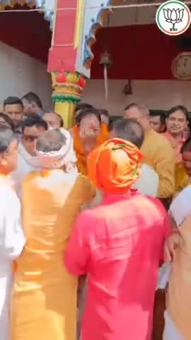 चंपारण कहे विजयी भव:  
फिर एक बार ऐतिहासिक जीत की अग्रिम बधाई एंव शुभकामनाए।

#PhirEKBarModiSarkar 
#मोदी_संगे_चंपारण 
#champaranse400par