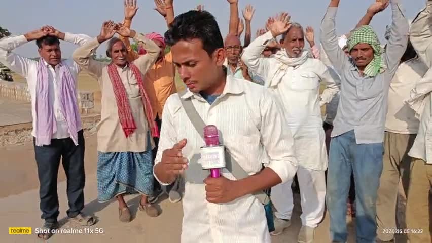 सोनभद्र भैंसवार गांव का पिछले बरसात में नकहर नदी पुल ध्वस्त आवागमन बाधीत पुल निर्माण का मांग#सोनभद्रताजाखबर#वायरलवीडियो