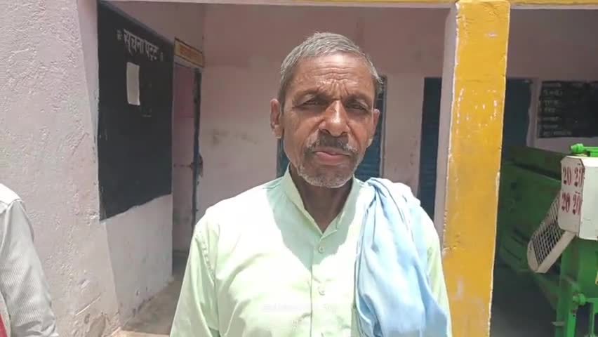 सोनभद्र सिद्धी ओबराडीह सहकारीसाधन सिमिती में महीनों भर से बिजली आपूर्ति ठप बिजली मरम्मत का किए मांग#सोनभद्रताजाखबर#न्यूज
