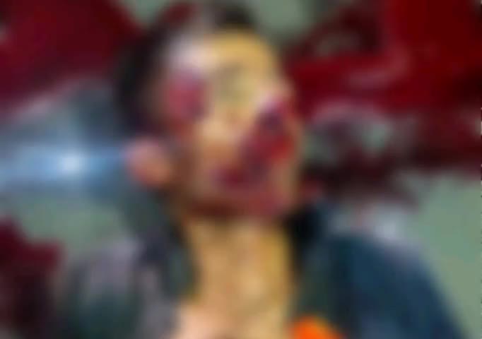 అబ్దుల్లాపూర్ మెట్: అబ్దుల్లాపూర్మెట్ పోలీస్ స్టేషన్ పరిధిలో రోడ్డు దాటుతుండగా ప్రైవేట్ ట్రావెల్స్ బస్సు ఢీకొని వ్యక్తి మృతి