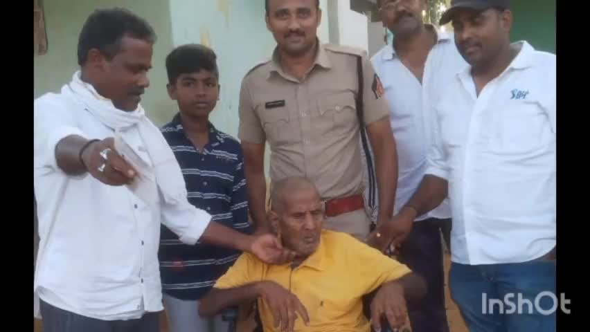 పలాస: మందస మండలం పెద్ద బిడిమి గ్రామానికి చెందిన శతాధిక వృద్ధుడు మరల తాతయ్య మృతి