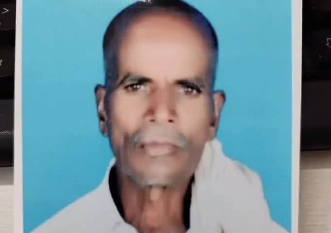 ఆమనగల్: ఆమనగల్ పట్టణంలో వృద్ధుడు మిస్సింగ్ అయిన ఘటన పై కేసు నమోదు చేసుకున్న పోలీసు అధికారులు