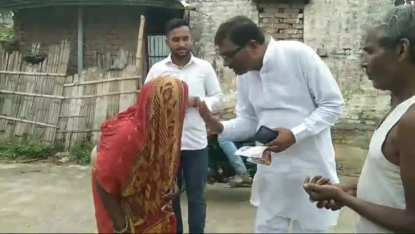 #मोदीजी के उपलब्धि गिनती करवाते करवाते घंटों बीत जायेगा फिर भी खत्म नही होगा।तीर का बटन दबाइएगा दिल्ली में कमल खिलेगा।