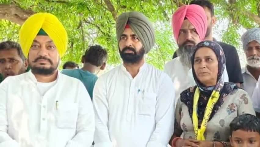ਗਿੱਦੜਬਾਹਾ: ਵਿਧਾਇਕ ਕੁਲਵੰਤ ਸਿੰਘ ਨੇ ਆਪ ਉਮੀਦਵਾਰ ਕਰਮਜੀਤ ਅਨਮੋਲ ਦੇ ਹੱਕ ਚ ਗਿੱਦੜਬਾਹਾ ਹਲਕੇ ਦੇ ਦਰਜਨ ਪਿੰਡਾਂ ਵਿੱਚ ਕੀਤਾ ਚੋਣ ਪ੍ਰਚਾਰ ਕੀਤਾ