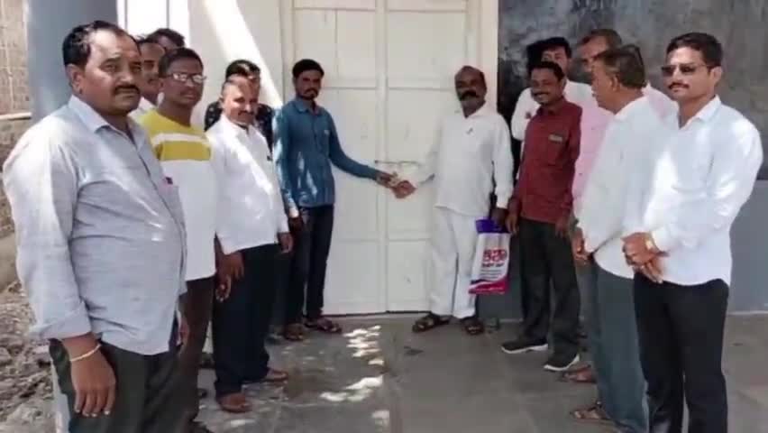 ಕಾಗವಾಡ: ಮುಖ್ಯ ಶಿಕ್ಷಕನ ಬದಲಾವಣೆಗೆ ಆಗ್ರಹ; ತಂಗಡಿ ಗ್ರಾಮದಲ್ಲಿ ಶಾಲೆಗೆ ಬೀಗ ಹಾಕಿದ ಎಸ್‌ಡಿಎಂಸಿ ಸದಸ್ಯರು