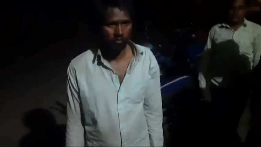 #गंगधार : संदिग्ध व्यक्ति को ग्रामीणों ने पुलिस के सुप्रद किया |
