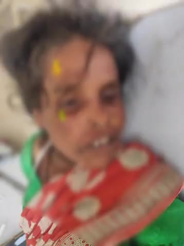 చివ్వెంల: ఐలాపురం స్టేజి వద్ద గుర్తు తెలియని వాహనం ఢీకొని గుర్తు తెలియని మహిళ మృతి